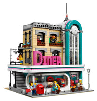 Downtown Diner (2480+pcs)
