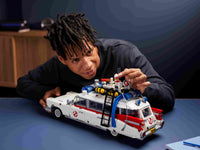 Ghostbusters ECTO-1 (2352+pcs)