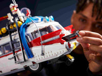 Ghostbusters ECTO-1 (2352+pcs)