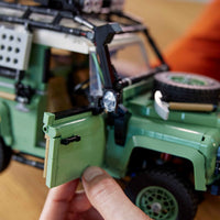 Land Rover Classic Defender 90 (2336+pcs)
