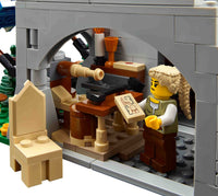Medieval Town Square (3304+pcs)