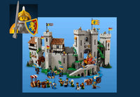 Medieval Town Square (3304+pcs)
