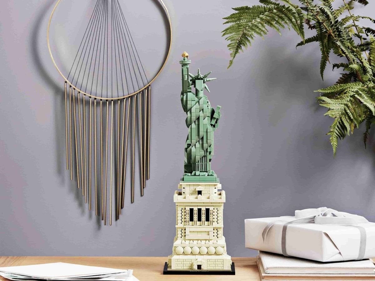 Statue of Liberty (1685+pcs)