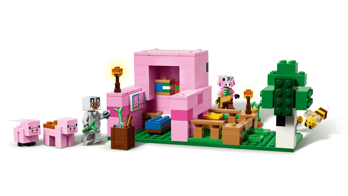 The Baby Pig House (238+pcs)
