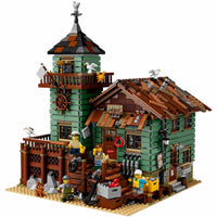 Old Fishing Store (2049+pcs)