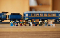 The Orient Express Train (2540+pcs)
