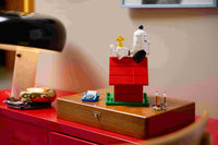 Peanuts: Snoopy's Doghouse (964+pcs)