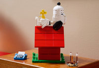 Peanuts: Snoopy's Doghouse (964+pcs)