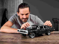 Dom's Dodge Charger (1077+pcs)