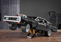 Dom's Dodge Charger (1077+pcs)