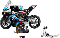 BMW M 1000 RR (1920+pcs)