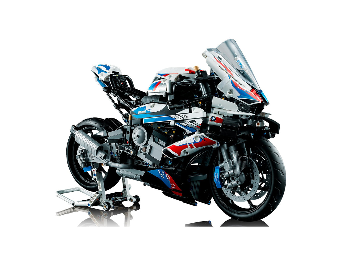 BMW M 1000 RR (1920+pcs)