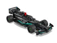 Mercedes-AMG F1 W14 Pull-Back (240+pcs)