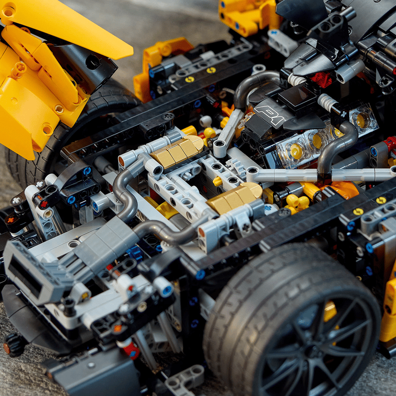 McLaren P1 TECHNIC (3893+pièces)