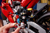 Ducati Panigale V4 S Motorcycle (1603+pcs)