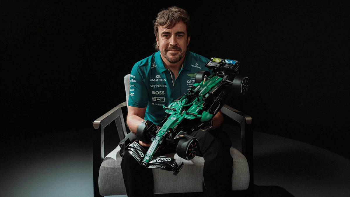 Aston Martin Aramco AMR25 F1 Car (1547+pcs)