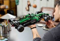 Aston Martin Aramco AMR25 F1 Car (1547+pcs)