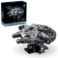 Millennium Falcon (921+pcs)