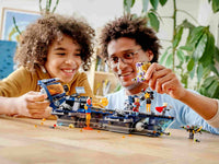 Avengers Helicarrier (1244+pcs)