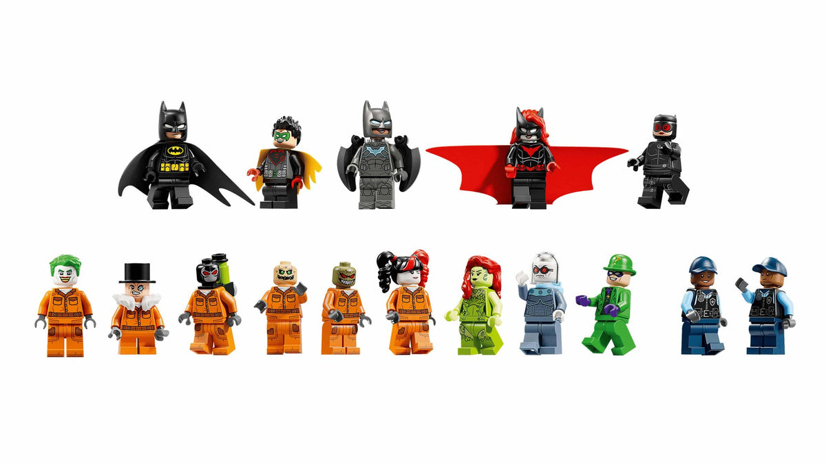 Arkham Asylum (2953+pcs)